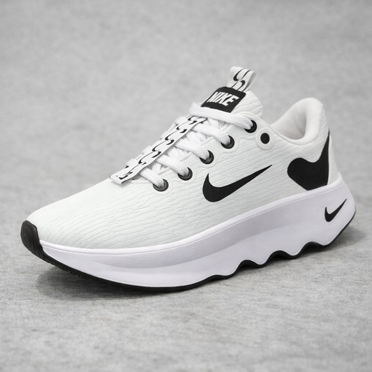 NIKE CAIMAN