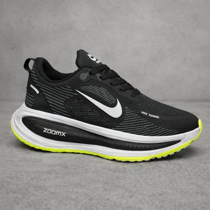 NIKE VOMERO