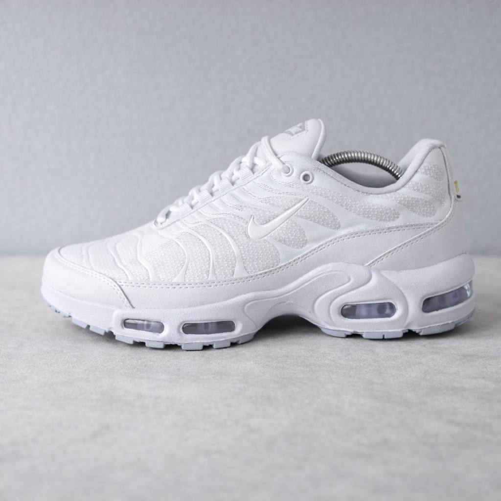 NIKE TN