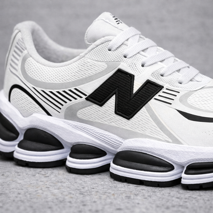 NEW BALANCE 2000
