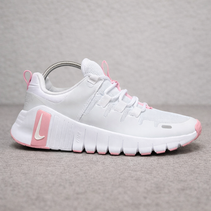 NIKE FREE DAMA