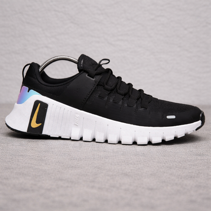 NIKE FREE DAMA