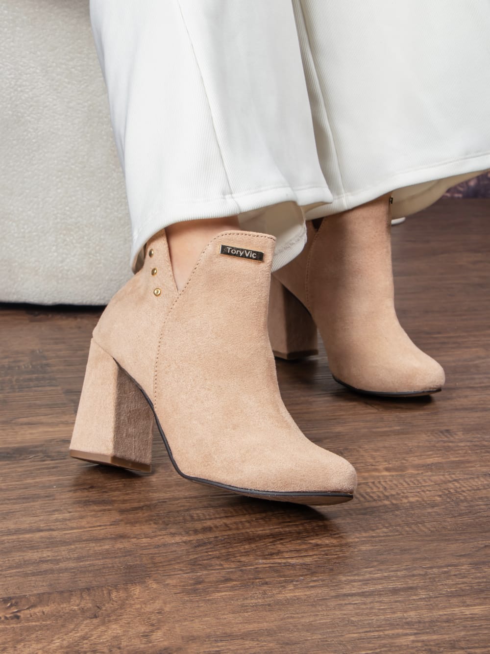 Botines de Mujer Barcelona Beige - VEVANT Colombia